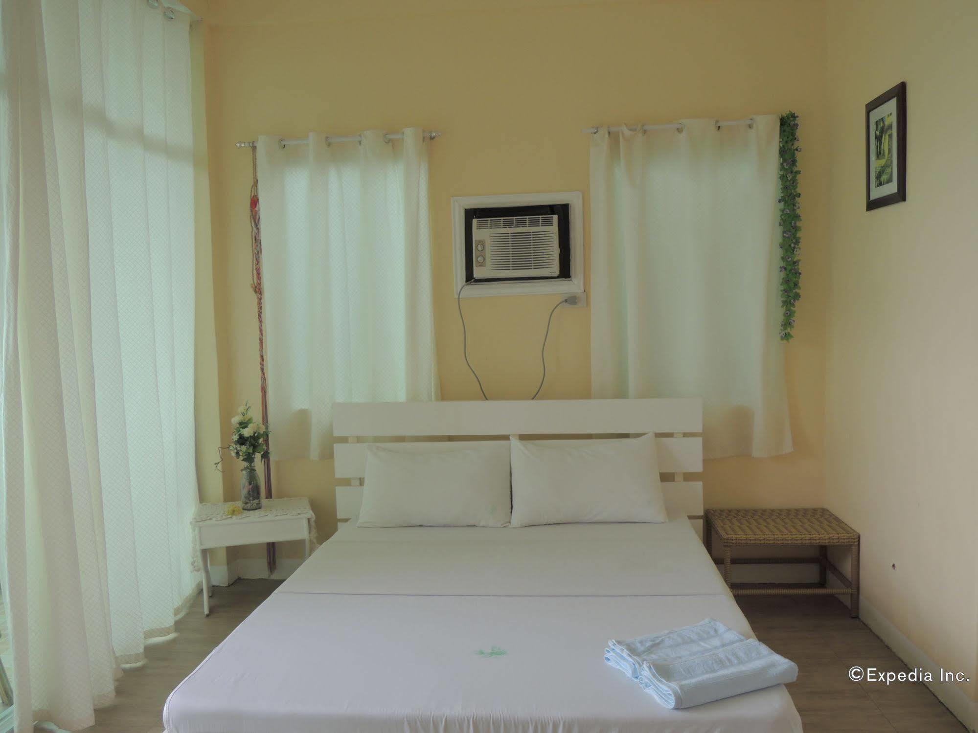 Moalboal Beach Resort Alcantara  Экстерьер фото